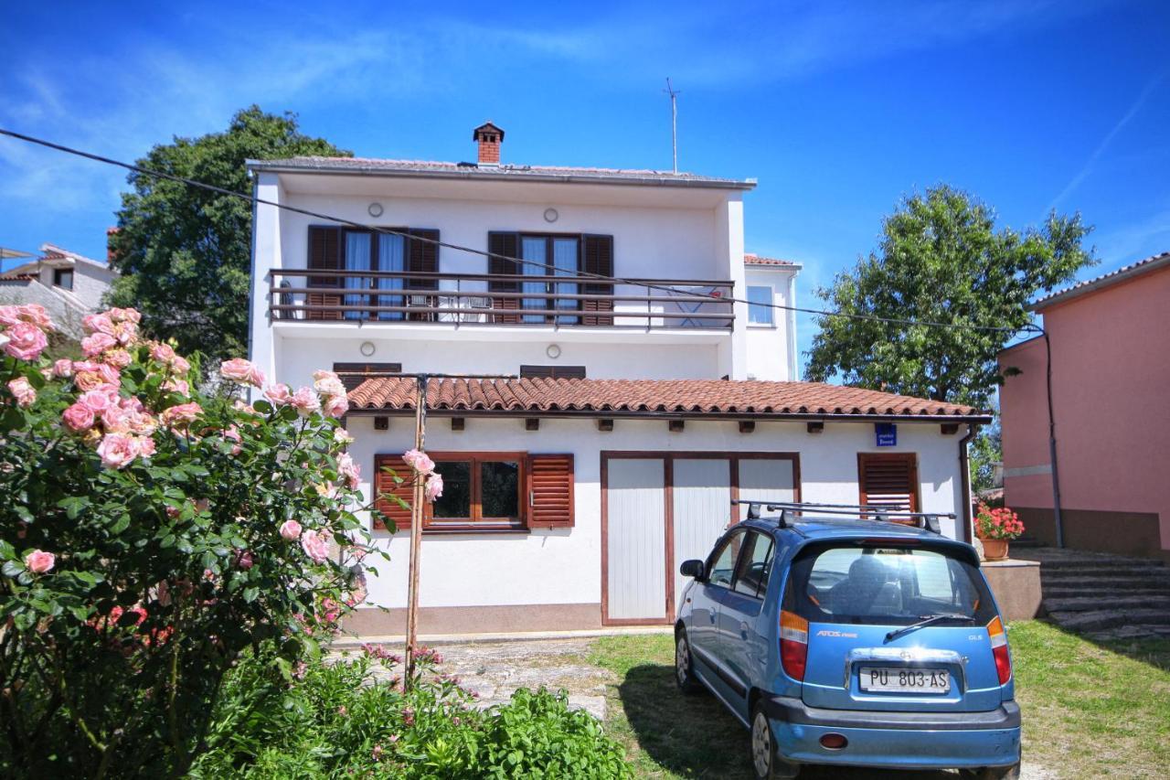 Jasminka Apartman Medulin Kültér fotó